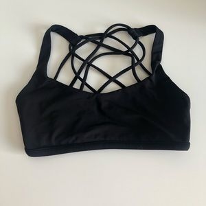 Lululemon free to be wild bra